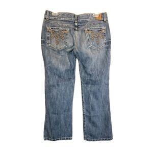 Buckle BKE Capri Blue Jeans Women's 30 Embroidered Distressed 30X24